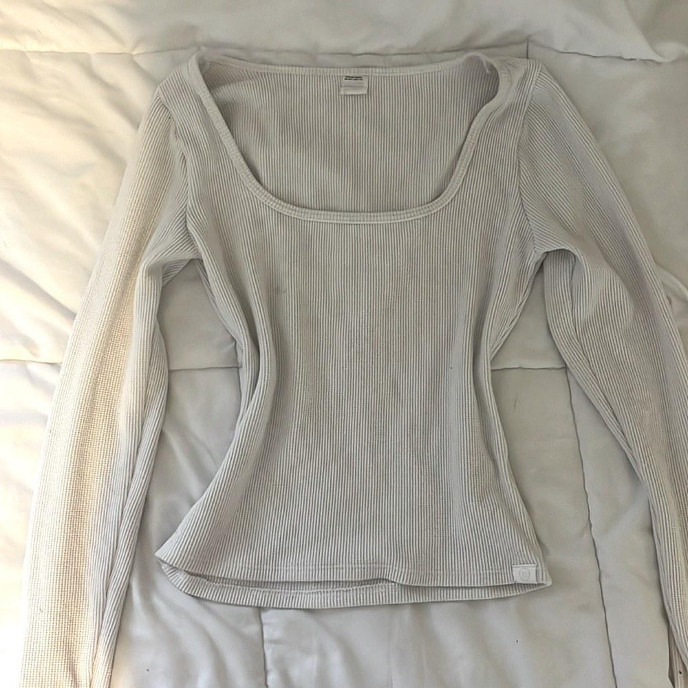 waffle knit long sleeve scoop neck